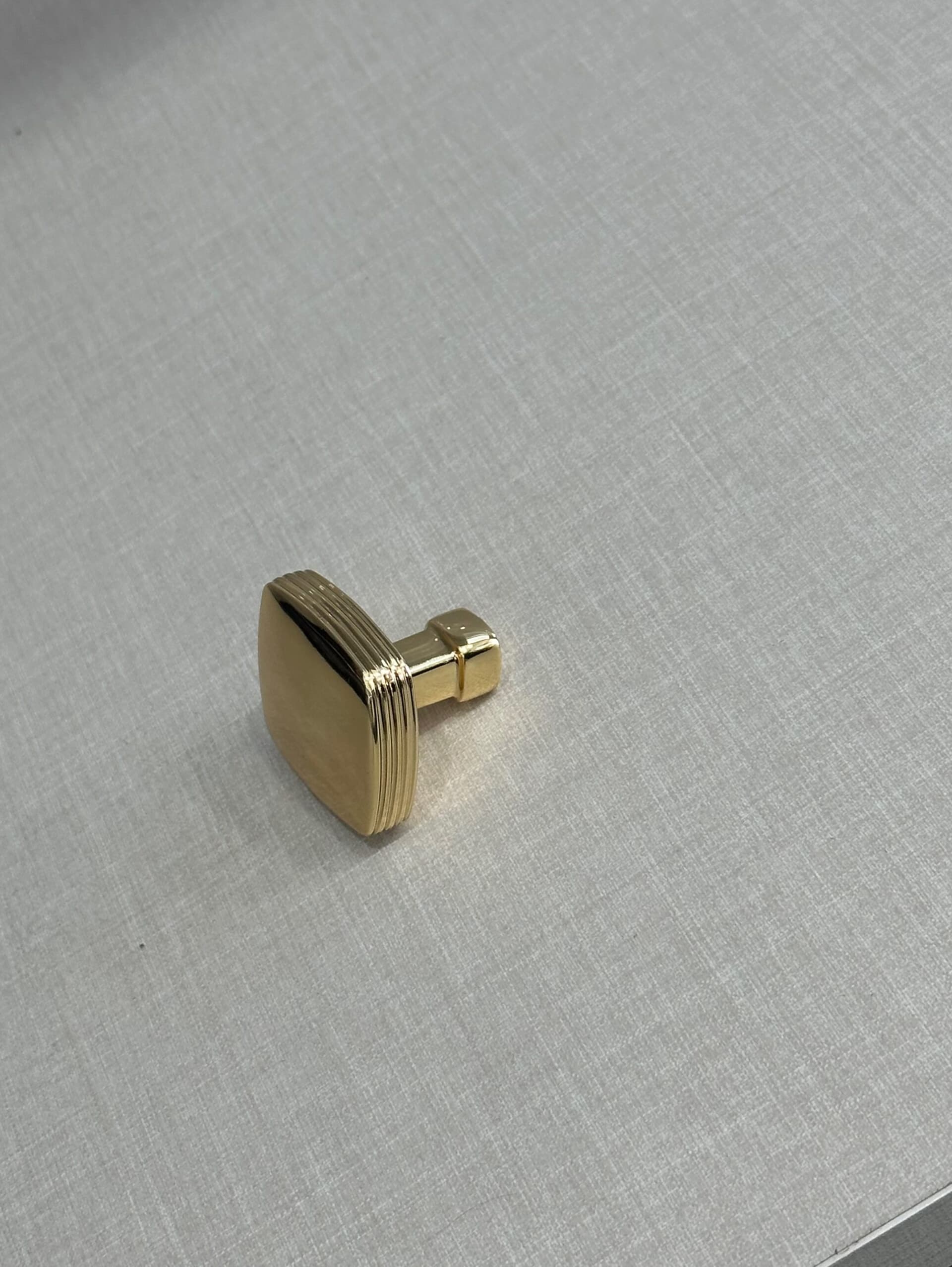 12 QIZILI