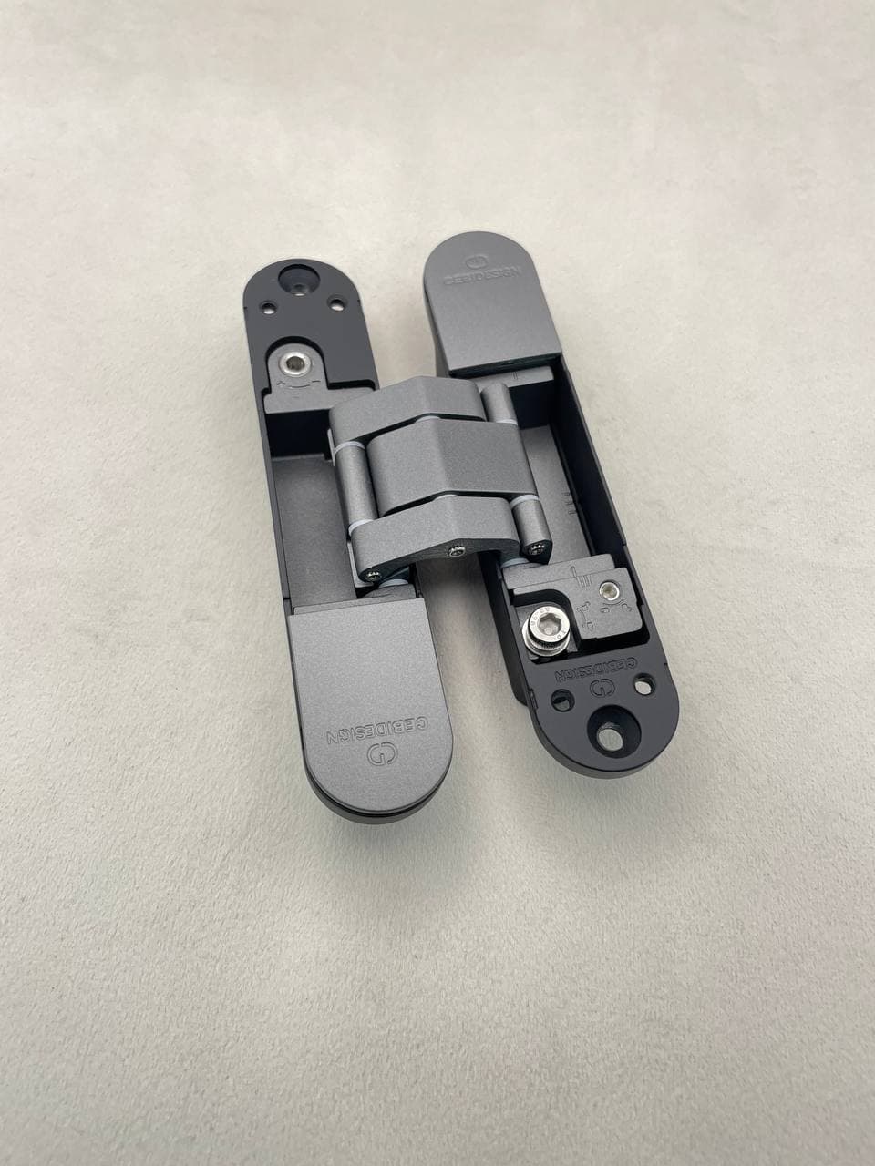 ÇEBİ ANTRASİT (H-13,5CM) GİZLİ PETLE