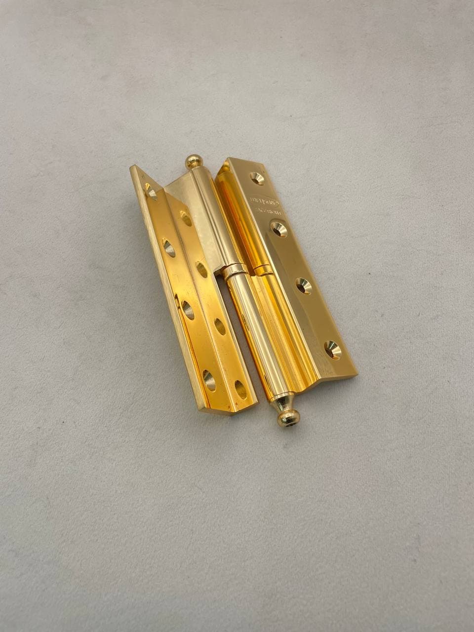 PARLAQ QIZILI (12CM) MEYSAN ƏYRİ PETLE