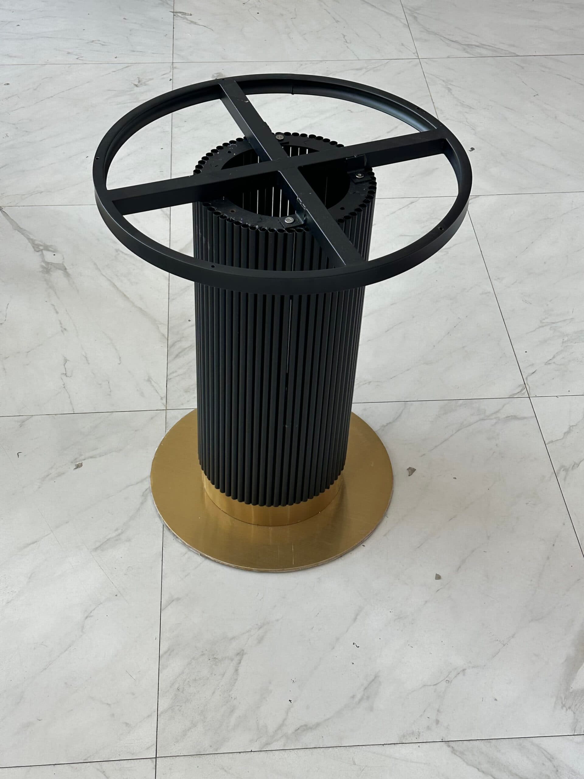 A-24 MAT QIZILI QARA(71CM)